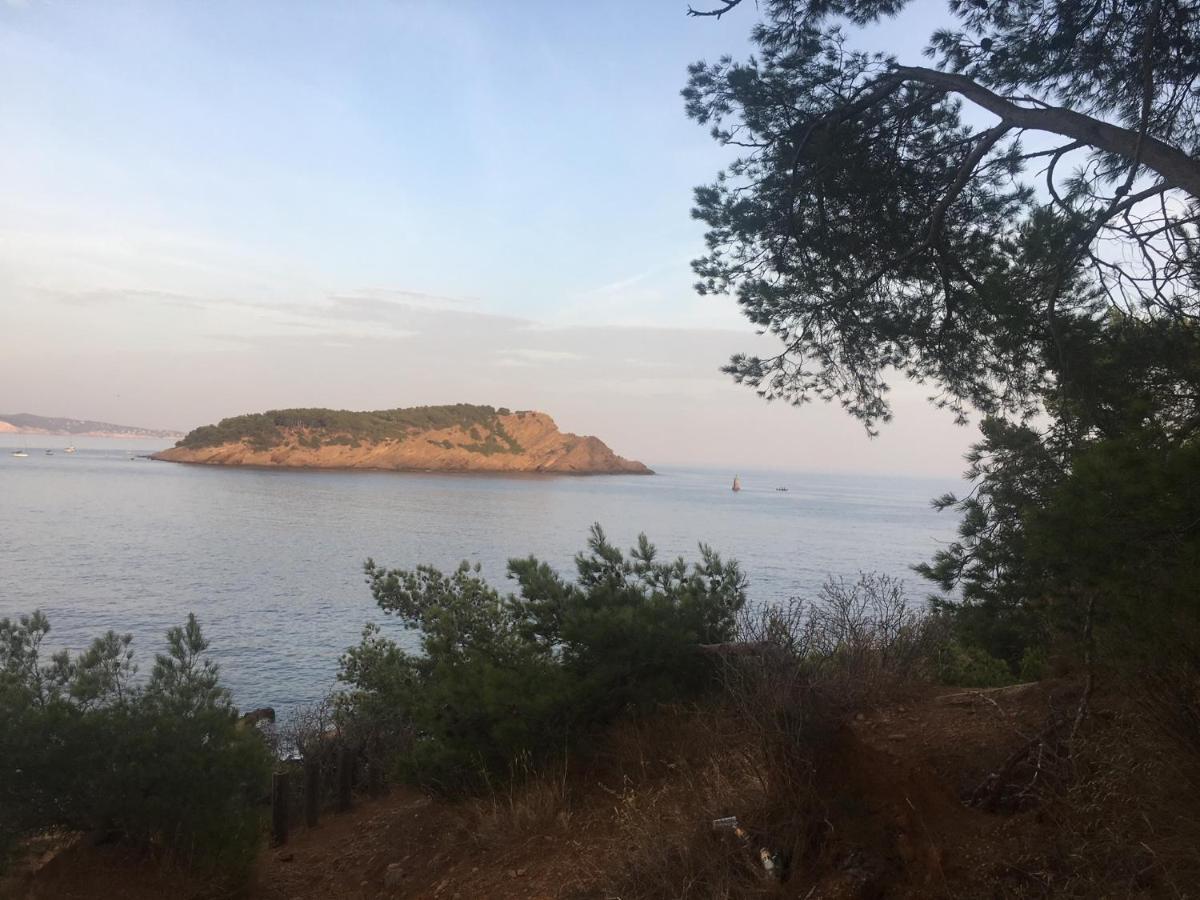 Fanny Wifi Climatise Tout A Pieds 4 Personnes La Ciotat Buitenkant foto